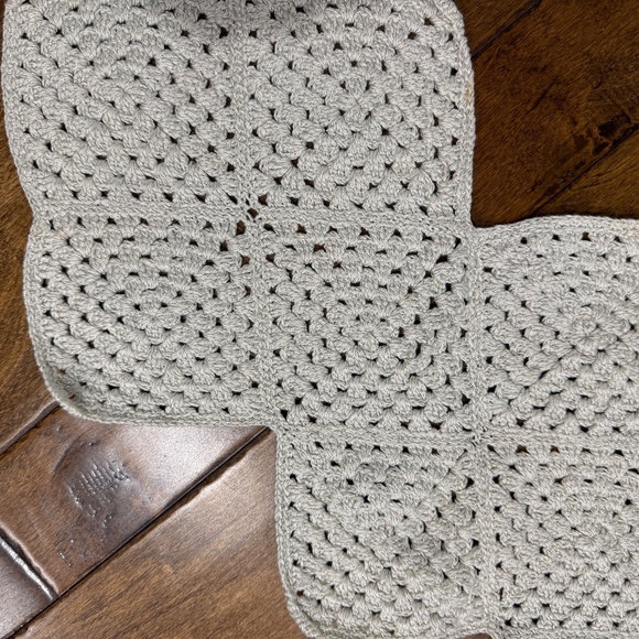 Table Runner, Mantel Decor, Vintage 90s, Hand Crocheted - Picture 2 of 3